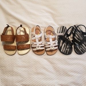 Lot of toddler size 8 sandals